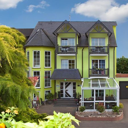 וינטריך Moselhotel Weinhaus Simon 'Sauna'Restaurant'Eladesaeule מראה חיצוני תמונה